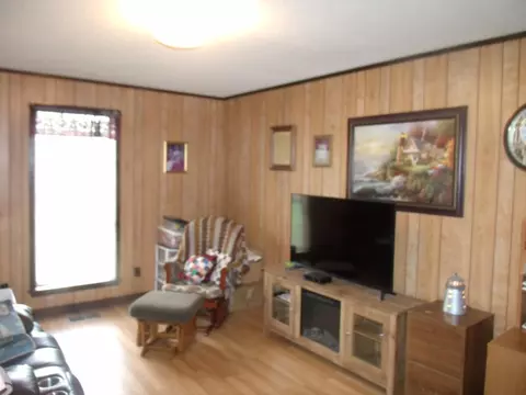 1050 Hancock Rd, Jasper, TN 37347 photo 4