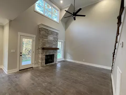 4045 Barnsley Loop, Ooltewah, TN 37363 photo 2