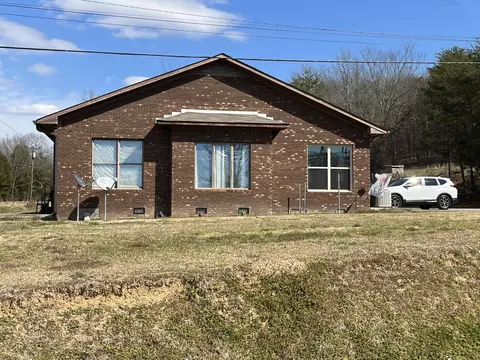 504 E Valley Rd, Jasper, TN 37347 photo 2