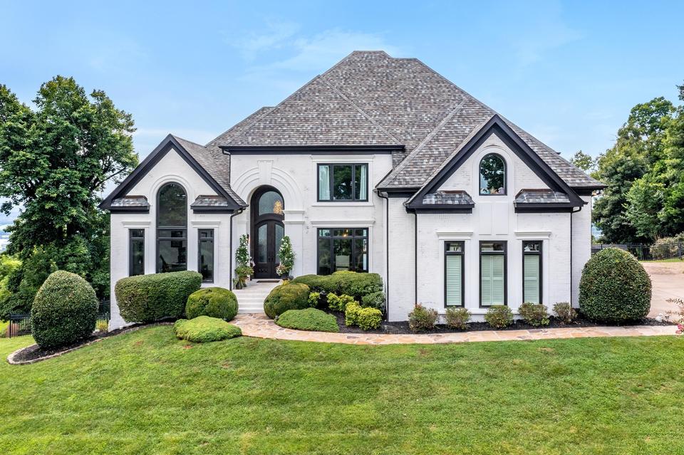 9605 Mountain Lake Dr, Ooltewah, TN 37363 51 Photos MLS 1351110 Movoto