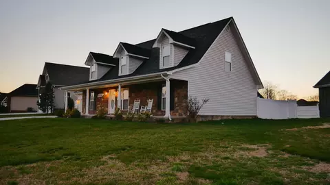 8564 Lexie Ln, Ooltewah, TN 37363 photo 4