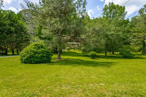 5115 Silver Ln, Apison, TN 37302 photo 4