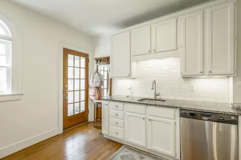 1301 Sharon Cir, Chattanooga, TN 37405 photo 15