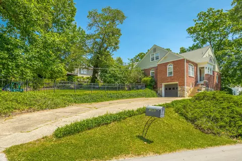 1301 Sharon Cir, Chattanooga, TN 37405 photo 48