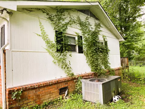 148 Baptist Hill Loop, Jasper, TN 37347 photo 3