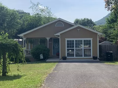 1113 Mayfair Ave, Jasper, TN 37347 photo 1