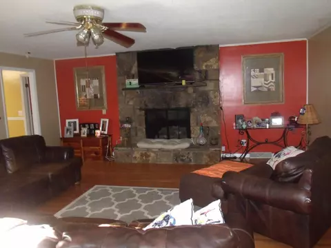 8020 Highway 150, Sequatchie, TN 37374 photo 4