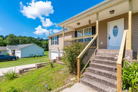 438 E Teems Rd, Ringgold, GA 30736 photo 5