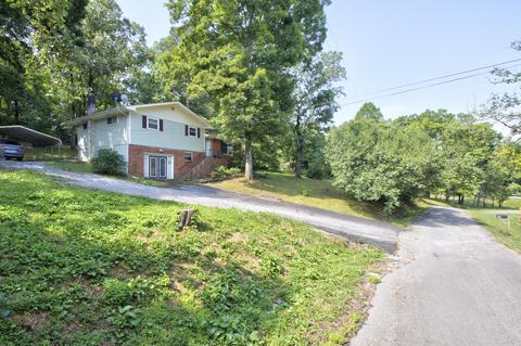 68 Stagg St, Dunlap, TN 37327 photo 2