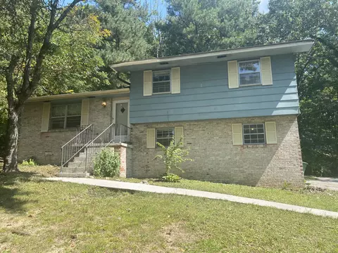 2104 Dabney Dr, Chattanooga, TN 37412