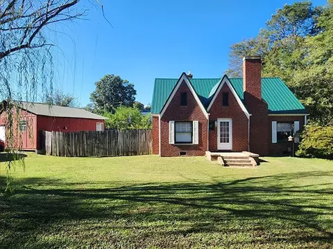 708 Virginia Ave #12, Athens, TN 37303