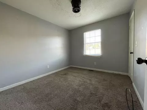 38 Davis Rd, Ringgold, GA 30736 photo 12