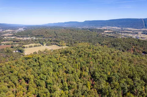 612 43 Stone Cave Lp, Dunlap, TN 37327