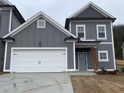 6424 Serenade Ln #32, Hixson, TN 37343