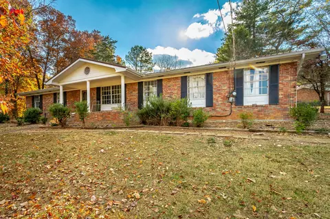 227 Mason Dr, Ringgold, GA 30736 photo 2