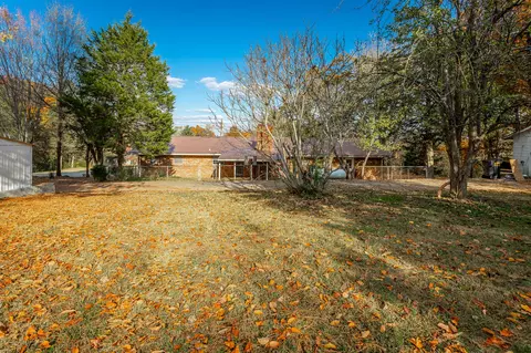 227 Mason Dr, Ringgold, GA 30736 photo 3