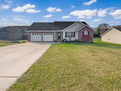 96 Pebblestone Dr, Lafayette, GA 30728