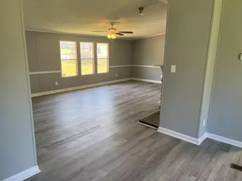 471 E Teems Rd, Ringgold, GA 30736 photo 3