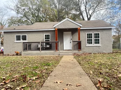 239 Everglades Blvd, Rossville, GA 30741