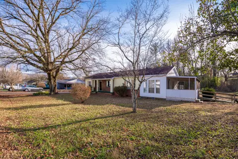 553 Cherry St, Dunlap, TN 37327 photo 4