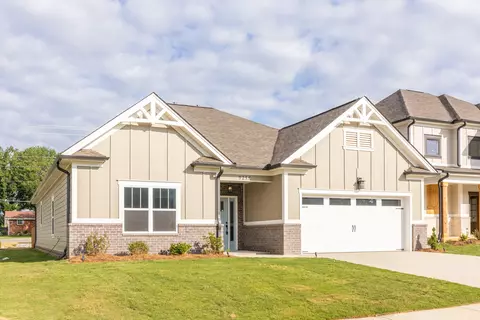 9258 Knolling Loop #1, Ooltewah, TN 37363