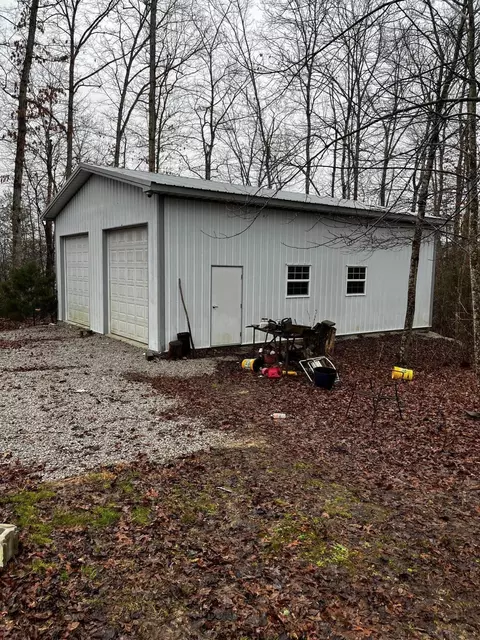 40 Alloway Creek Rd, Grandview, TN 37337