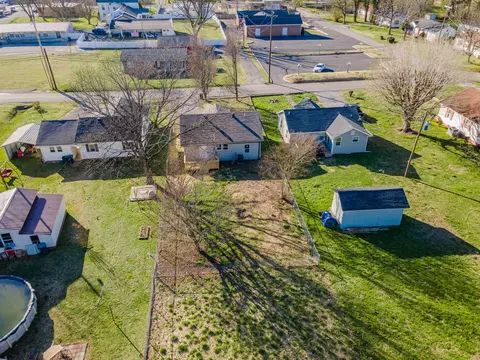 306 Phillips Ave, Jasper, TN 37347 photo 19