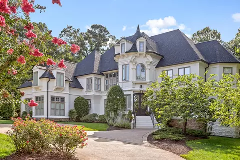 1304 Brow Estates Dr, Signal Mountain, TN 37377