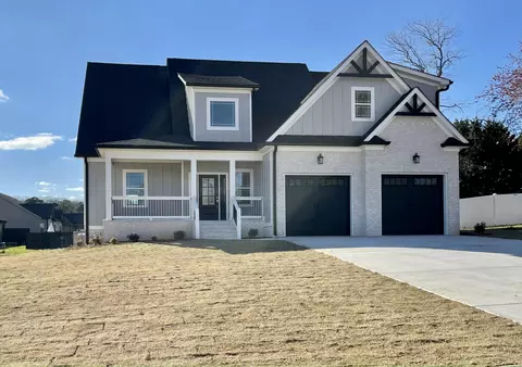 37 Windy Oak Dr, Rock Spring, GA 30739