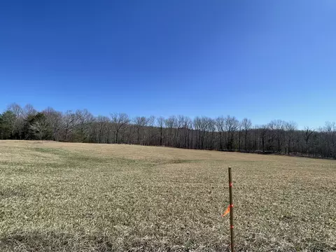 02 Clark Ln, Pikeville, TN 37367