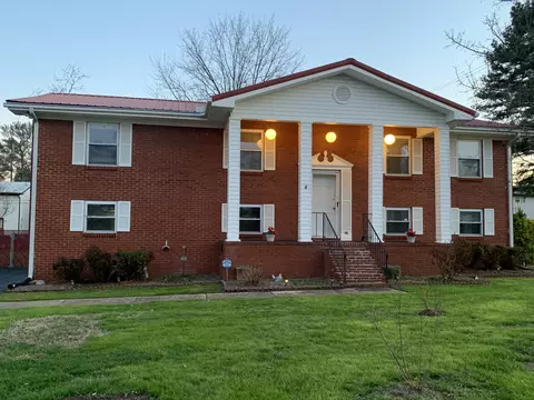 1 Edgewood Cir, Fort Oglethorpe, GA 30742