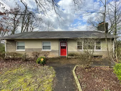 415 Seneca Dr, Knoxville, TN 37914
