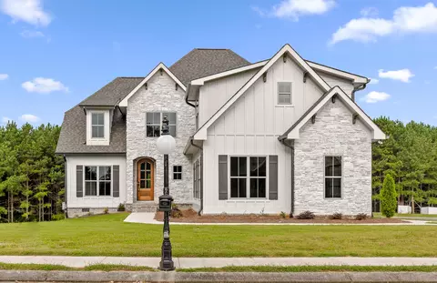 12951 Blakeslee Dr #77, Soddy Daisy, TN 37379