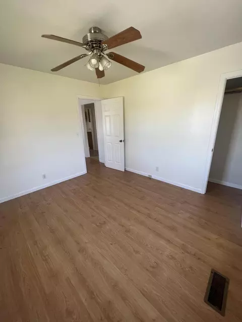342 E Spring St, Whitwell, TN 37397 photo 8