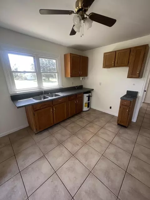 342 E Spring St, Whitwell, TN 37397 photo 14