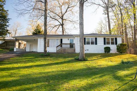 1209 NW 20th St, Cleveland, TN 37311