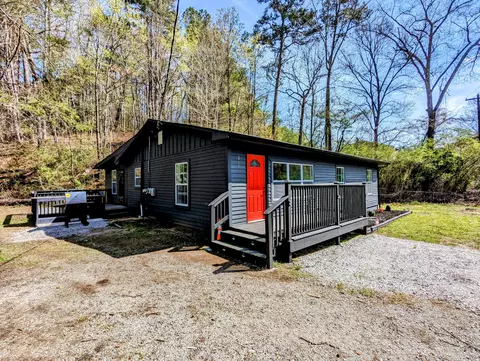 817 Shallowford Rd, Chattanooga, TN 37411