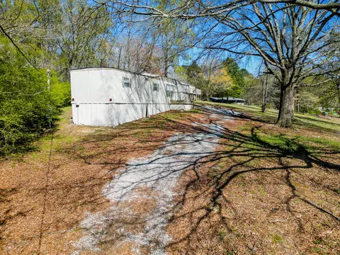 9032 Wooten Rd, Chattanooga, TN 37416