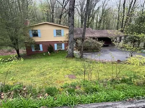 705 Cauthen Way, Signal Mountain, TN 37377