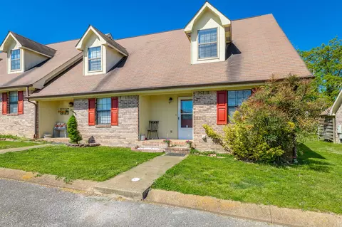 41 Cedar Tree Ln, Rossville, GA 30741