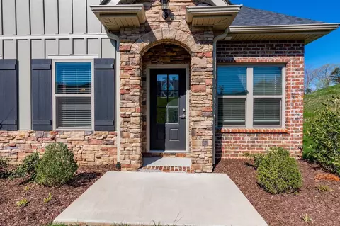 90 D Founding Way # 9, Lookout Mountain, GA 30750