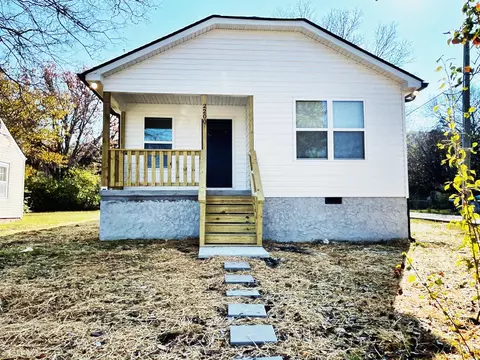 1907 Taylor St, Chattanooga, TN 37406