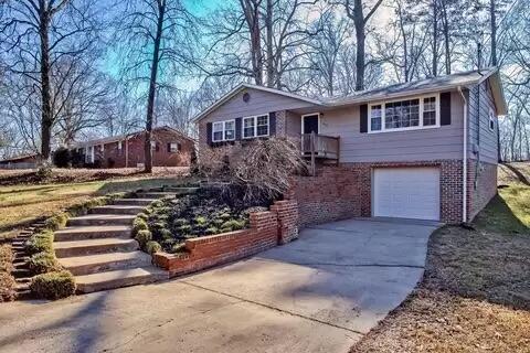153 Co Rd 513, Etowah, TN 37331