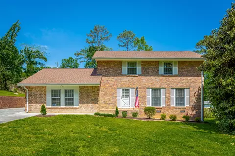 4961 Montcrest Dr, Chattanooga, TN 37416
