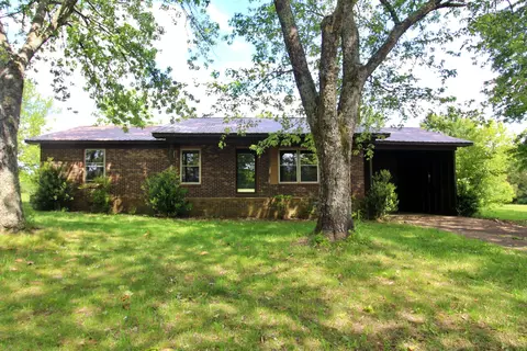 8816 County Road 19, Section, AL 35771