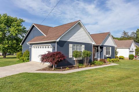 150 Ashlin Meadow Ln NE, Cleveland, TN 37312