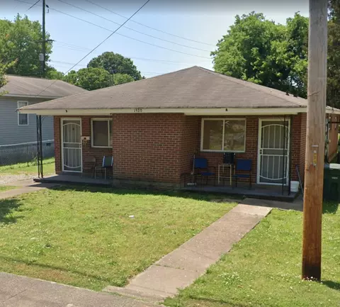 1920 Robbins St, Chattanooga, TN 37404