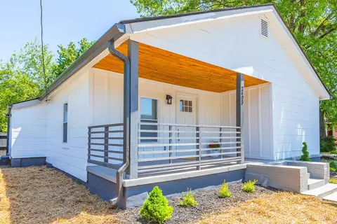 2405 E 37th St, Chattanooga, TN 37407