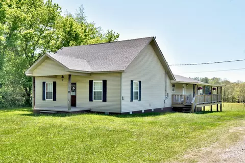 762 Sr 399, Palmer, TN 37365