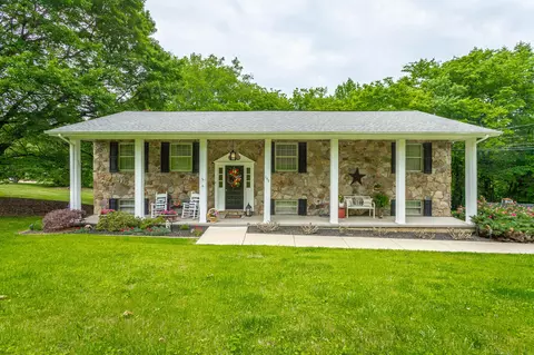 190 Mason Dr, Ringgold, GA 30736